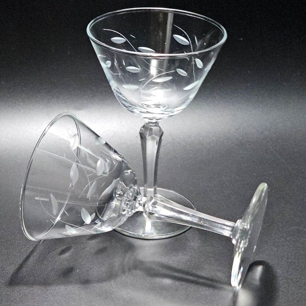 2 Libbey Windswept Champagne Coupe Glasses  6" botanical leaves 6oz vtg midcentu